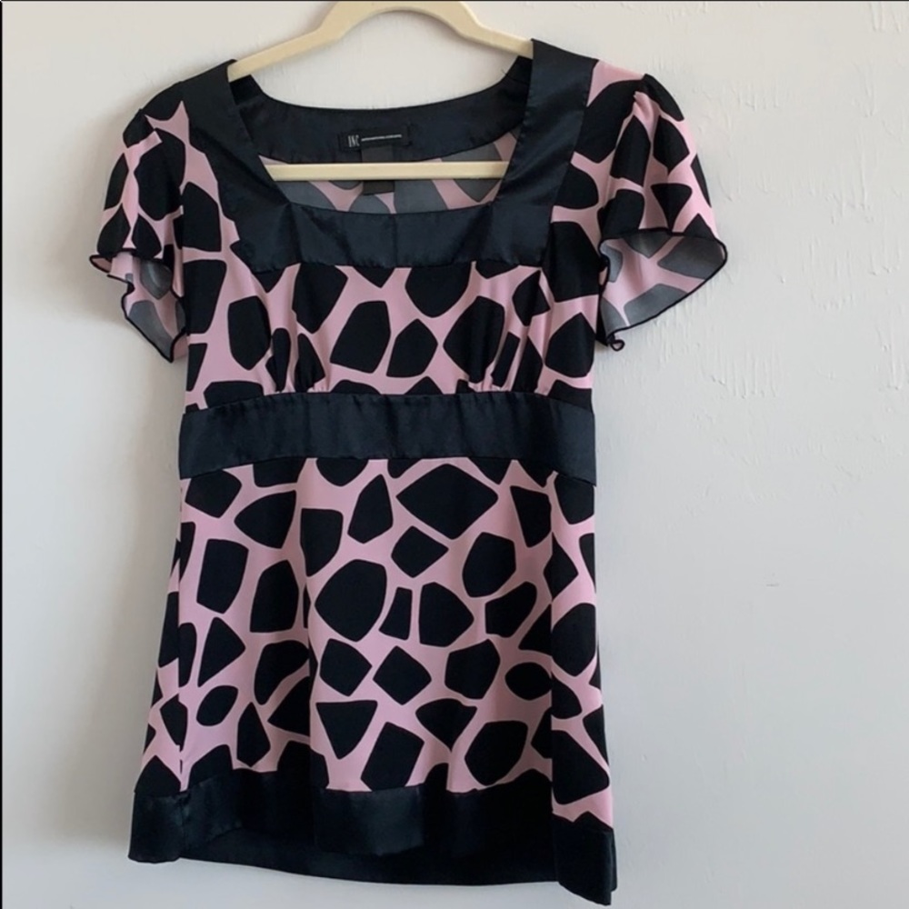 Woman’s size Small Black Pink Top By Inc EUC